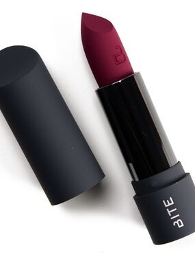 Bite Beauty Power Move Hydrating Soft Matte Lipstick in Radicchio Berry Red NIB